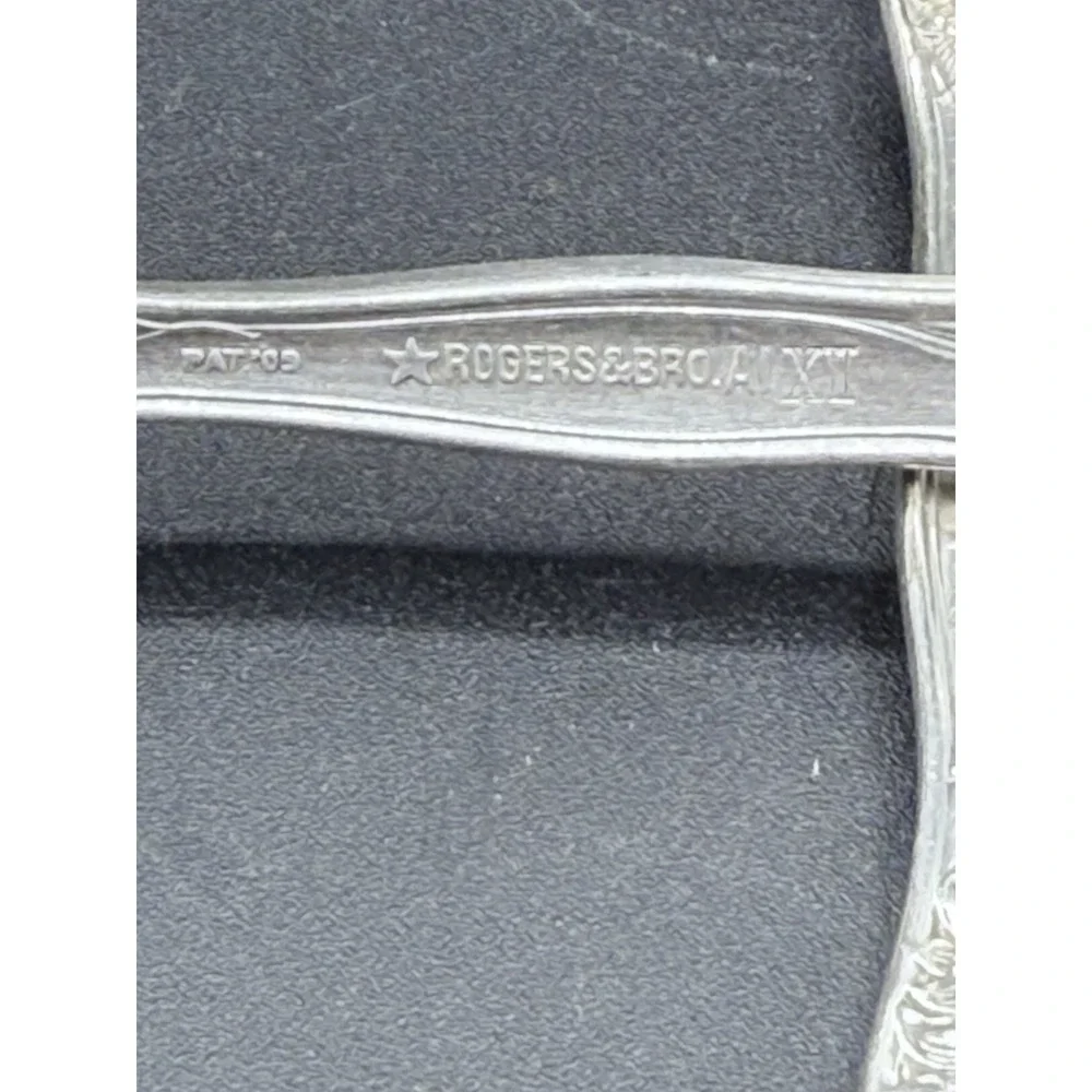 4 Rogers & Bro AI XII Dinner Forks‎ Silverplate Art Nouveau Monogram